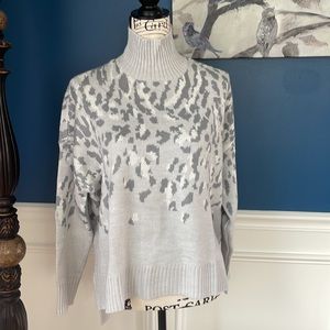 Animal print hi low sweater New Directions